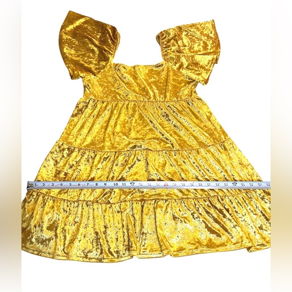 All IN FAVOR Flutter Sleeve Tiered Crushed Velvet Babydoll Mini Dress, Gold, Med - Picture 7 of 10